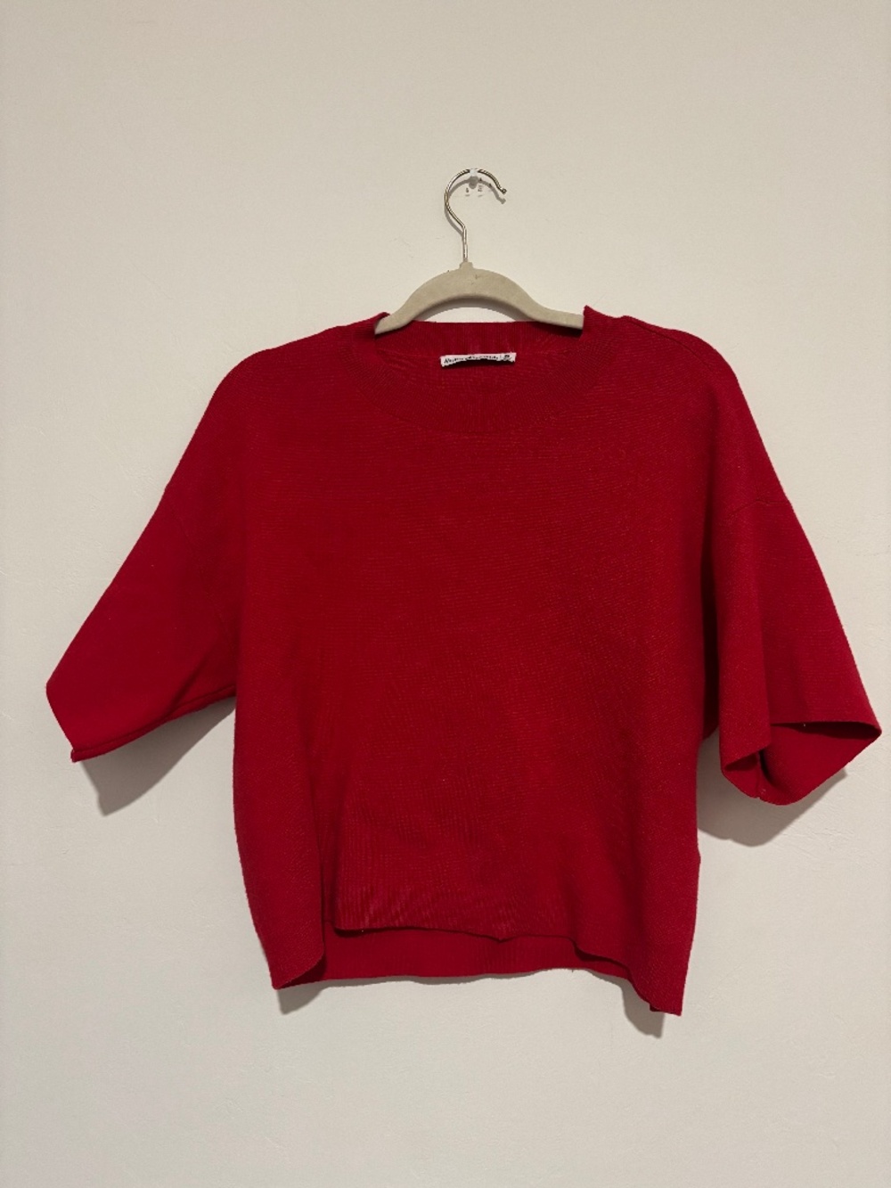Abercrombie & Fitch Crew Sweater Tee Women’s M Red Burgundy Short Sleeve